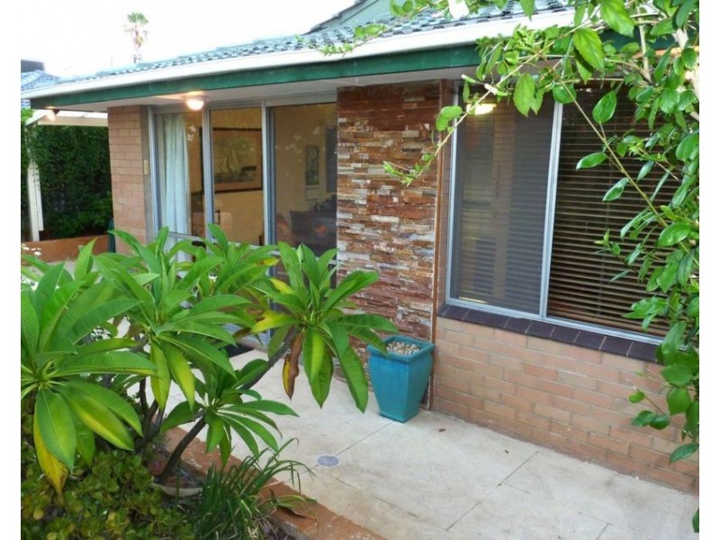 21  Crystal Brook St, Dianella WA 6059