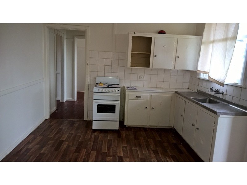 25 Midlow Road, Elizabeth Downs SA 5113