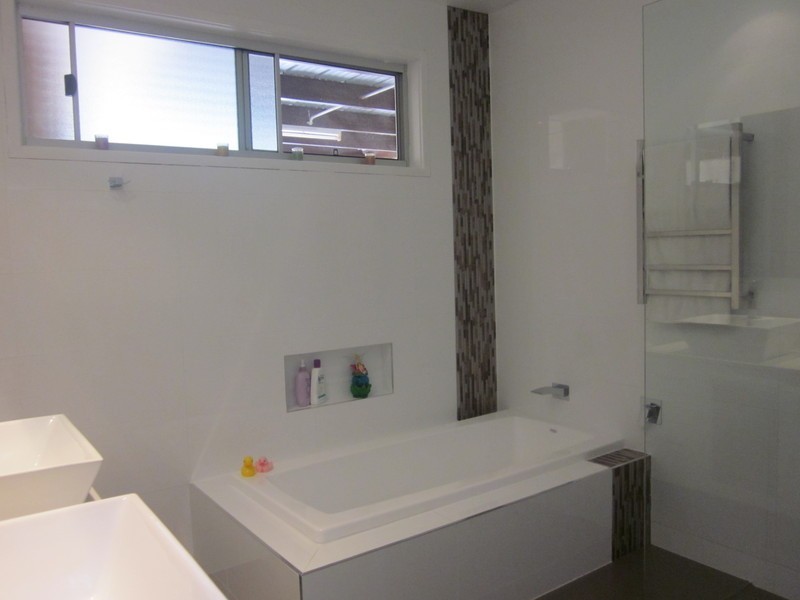 4 Elmore Street, Charlestown NSW 2290