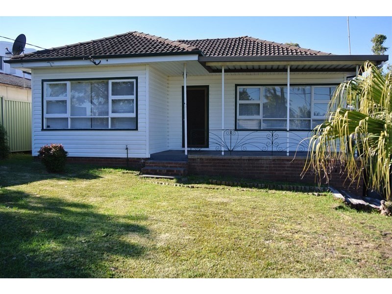 77 Queen Street, Guildford NSW 2161