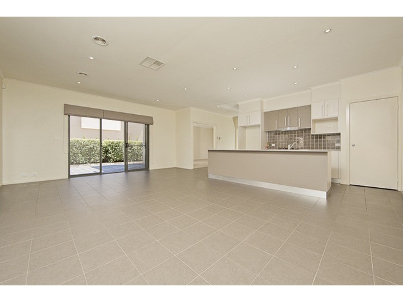 354 Gundaroo Drive, Gungahlin ACT 2912