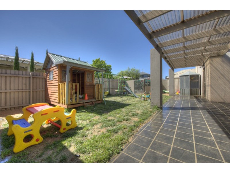 354 Gundaroo Drive, Gungahlin ACT 2912