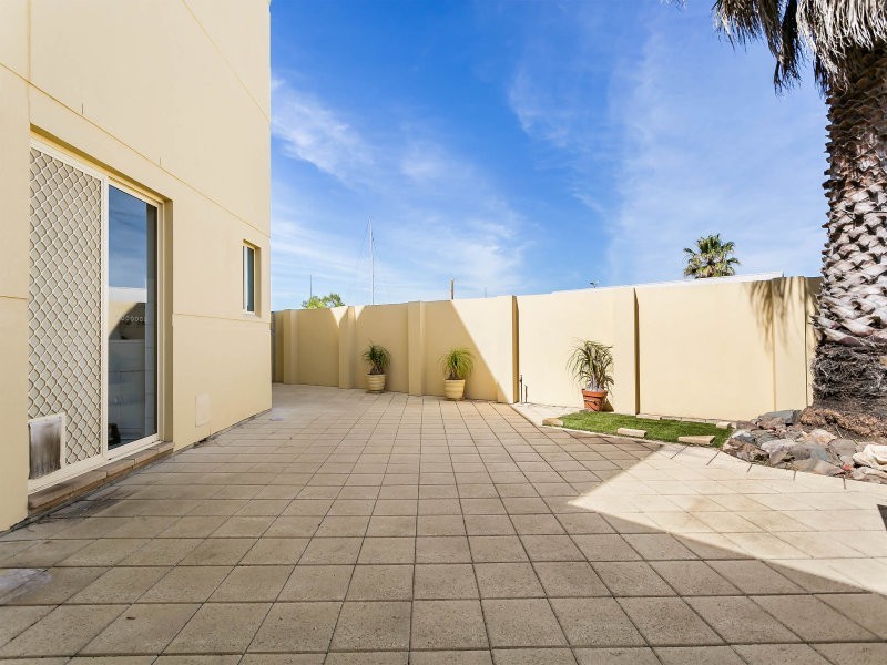 19B Alexa Road, North Haven SA 5018