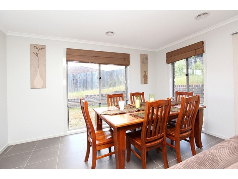 13 Booderee Place, Banks ACT 2906