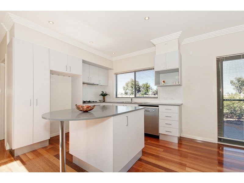 27 Katoomba St, Harrison ACT 2914