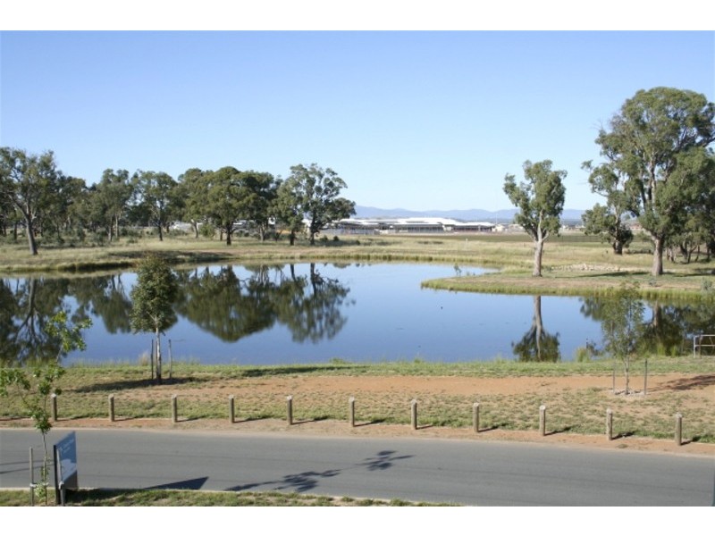 27 Katoomba St, Harrison ACT 2914