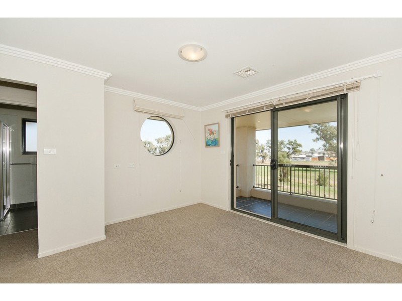 27 Katoomba St, Harrison ACT 2914