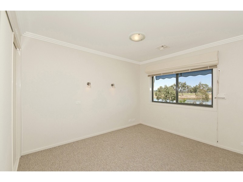 27 Katoomba St, Harrison ACT 2914