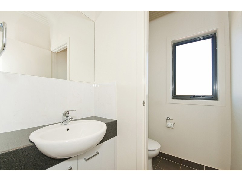 27 Katoomba St, Harrison ACT 2914