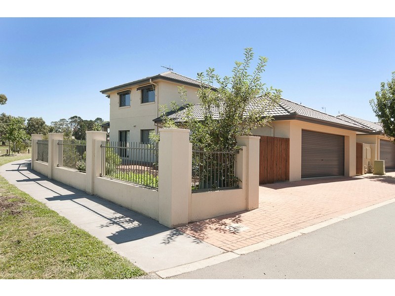 27 Katoomba St, Harrison ACT 2914