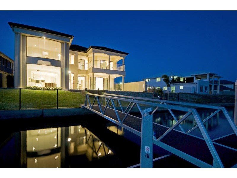 27 Windward Place, Jacobs Well QLD 4208