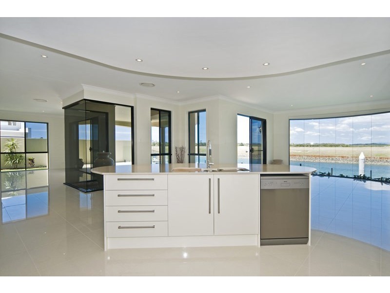 27 Windward Place, Jacobs Well QLD 4208