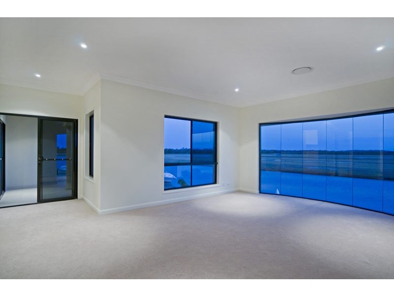 27 Windward Place, Jacobs Well QLD 4208