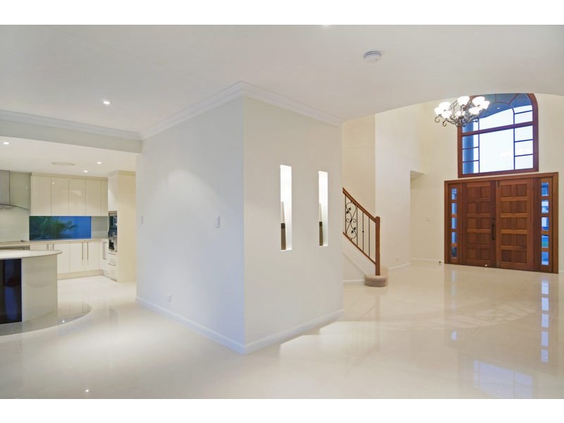 27 Windward Place, Jacobs Well QLD 4208