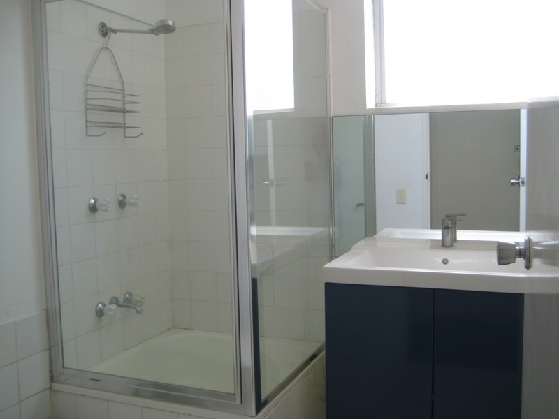 8/188 Butterfield street, Herston QLD 4006