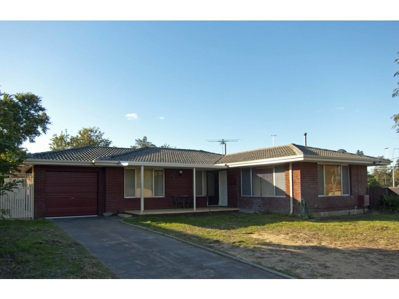 4 Martell Street, Warnbro WA 6169