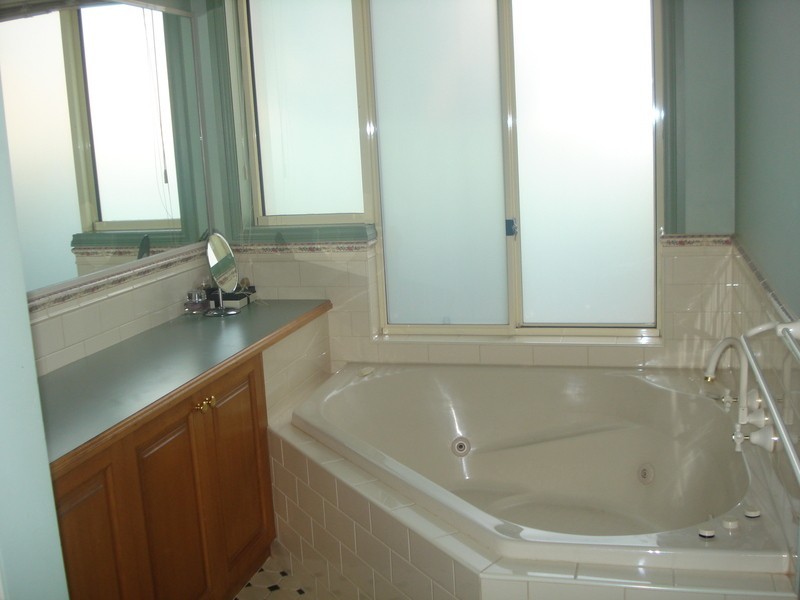 9 Bourke Drive, Bendigo VIC 3550