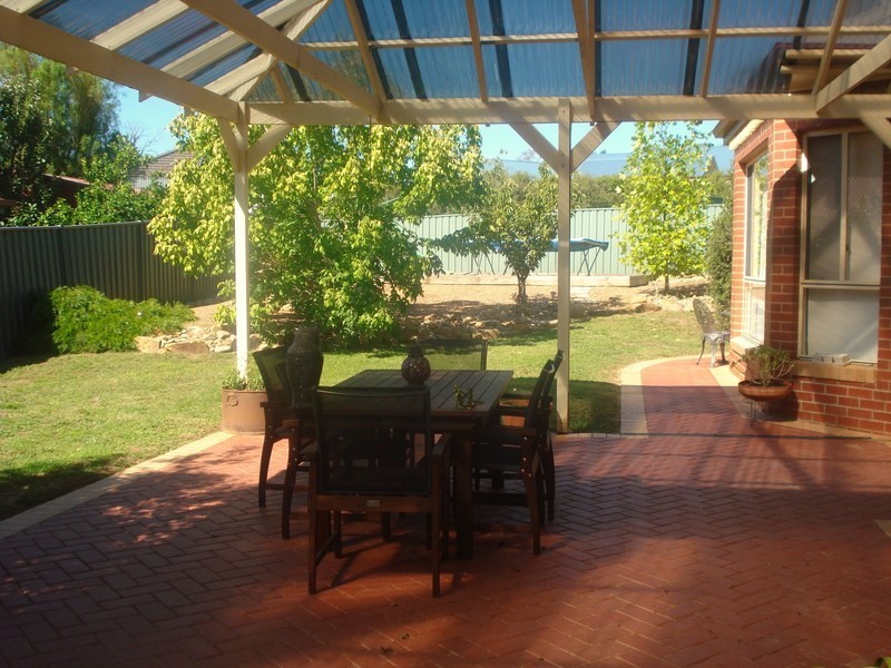 9 Bourke Drive, Bendigo VIC 3550