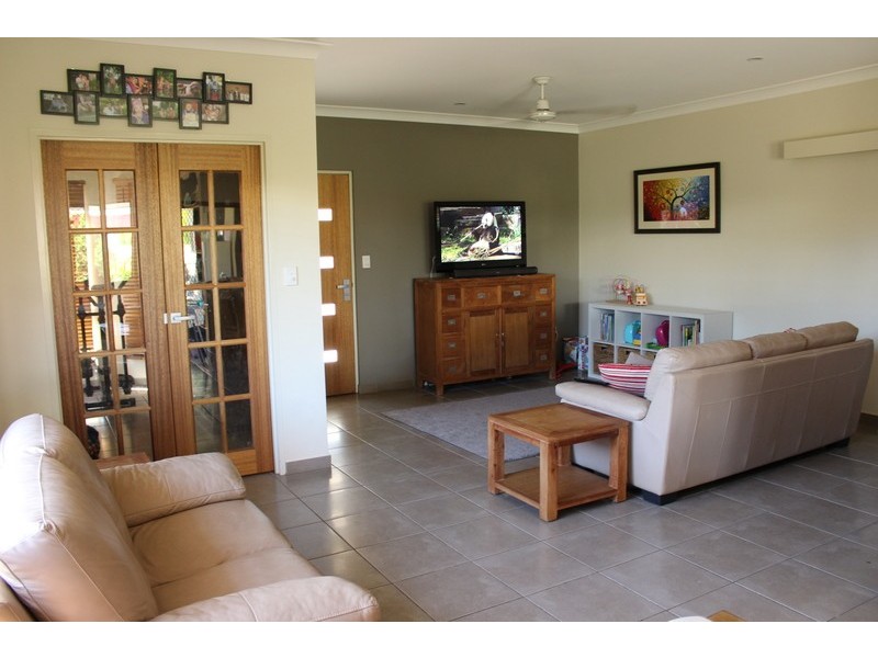 56 Deane Crescent, Rosebery NT 0832