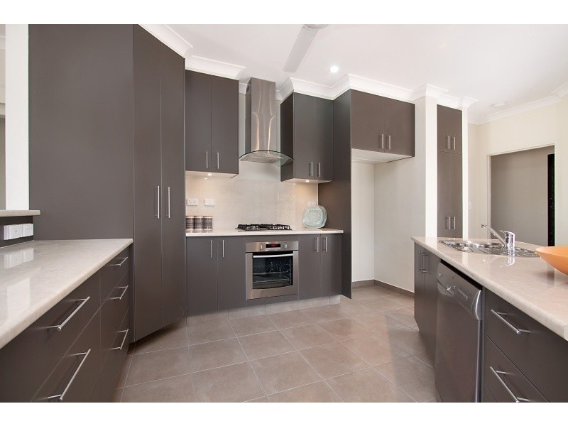 56 Deane Crescent, Rosebery NT 0832