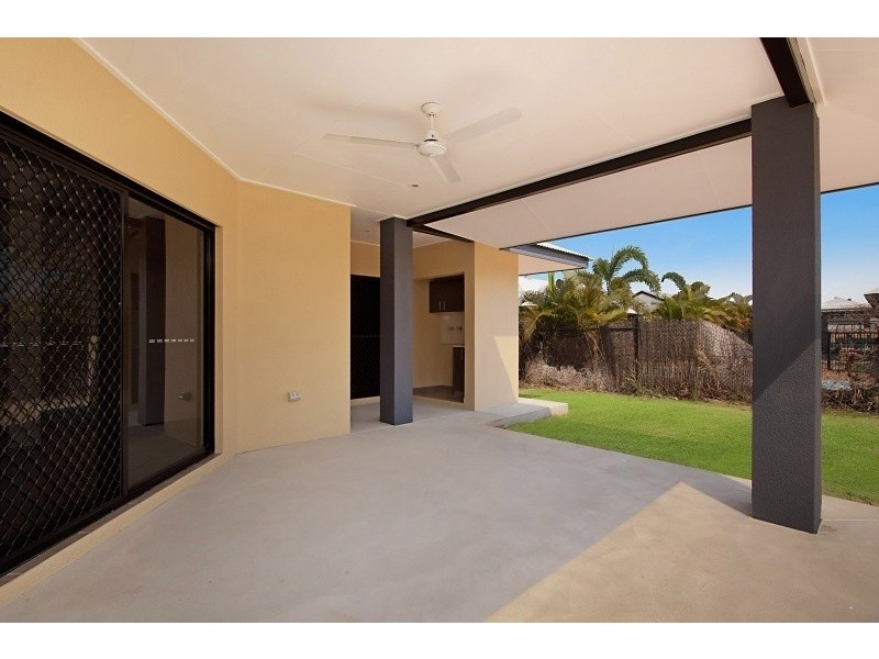 56 Deane Crescent, Rosebery NT 0832