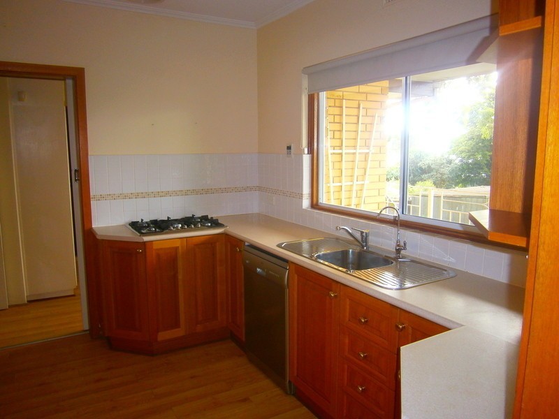 15 Gamma Crescent, Panorama SA 5041