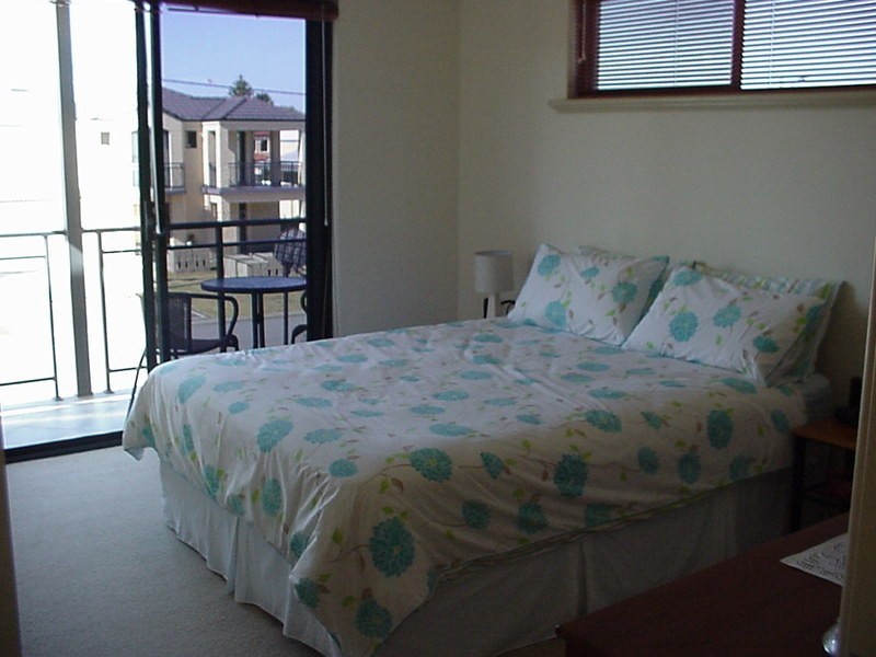 1/3 Fraser Street, Rockingham WA 6168