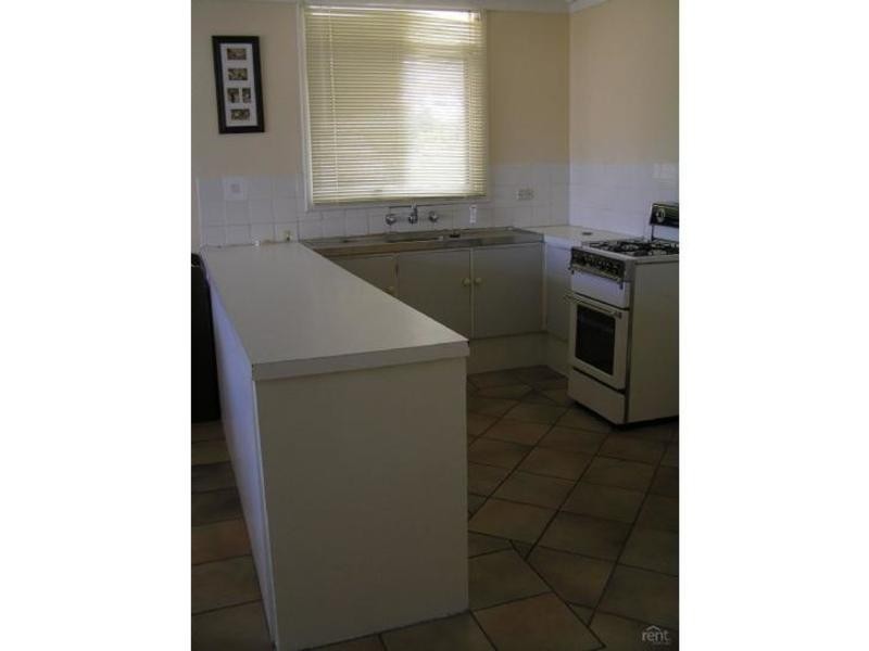 4B  Foyle Rd, Bayswater WA 6053