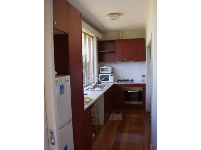 18 Locksley Avenue, Reservoir VIC 3073