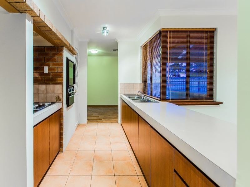 1 Robertson Place, Bibra Lake WA 6163