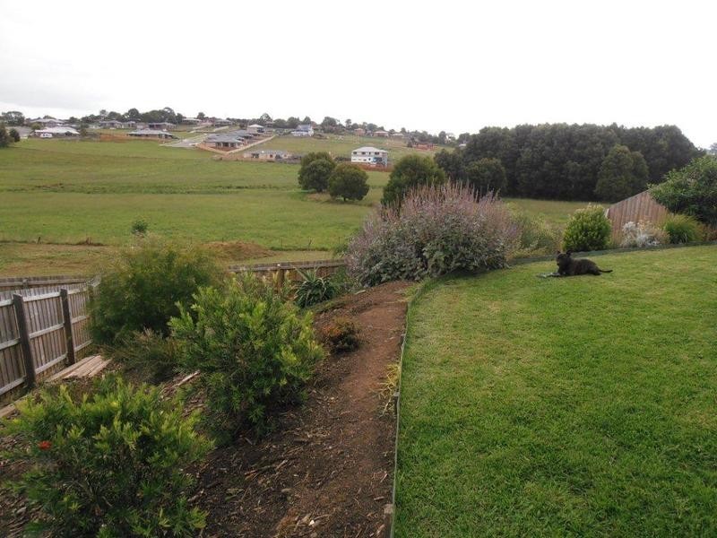 38 Dawson Drive, Warragul VIC 3820