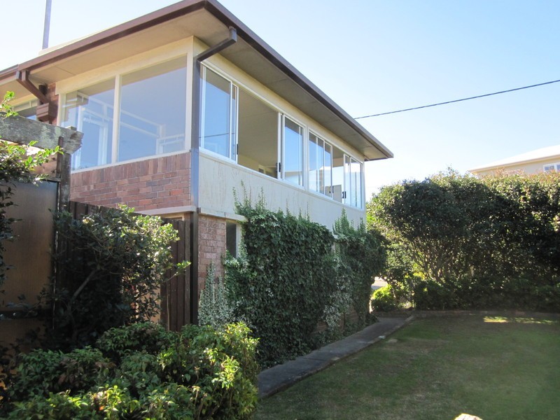 9  Aden Street, Seaforth NSW 2092