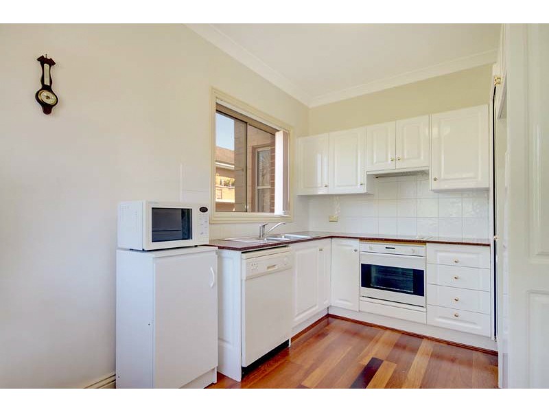 8/106 Pacific Parade, Dee Why NSW 2099