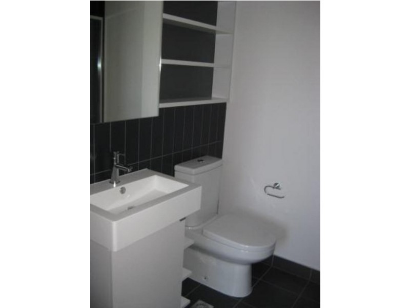 12.05/240 Barkly Street, West Footscray VIC 3012