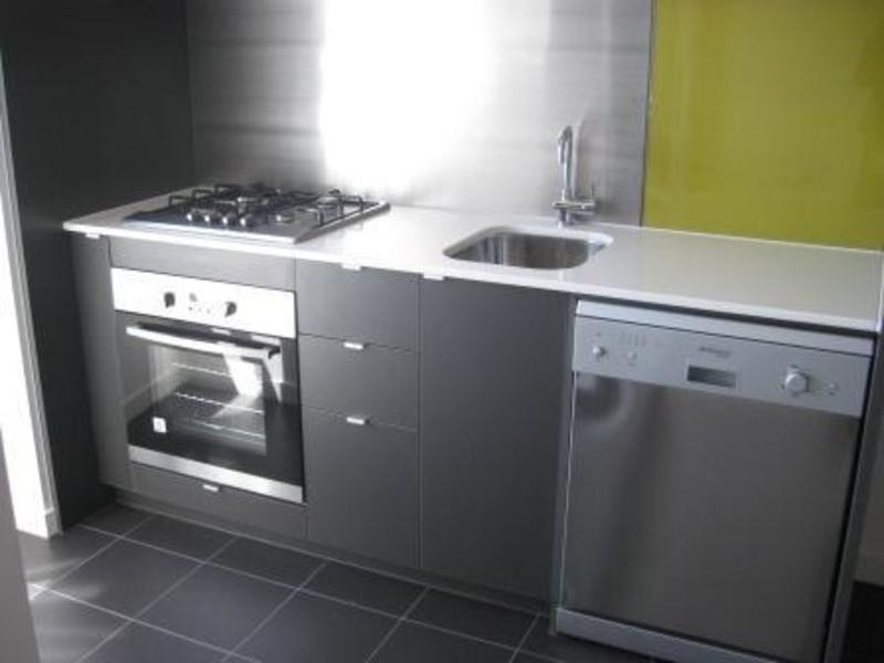 12.05/240 Barkly Street, West Footscray VIC 3012