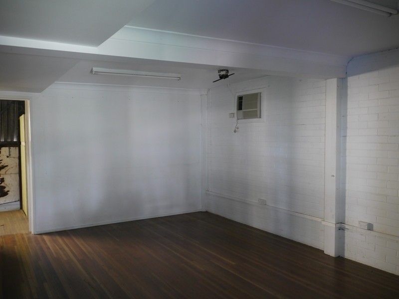 76 Gladstone Road, Rockhampton City QLD 4700