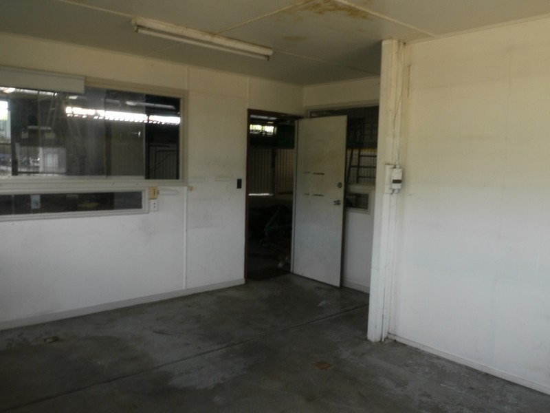 76 Gladstone Road, Rockhampton City QLD 4700