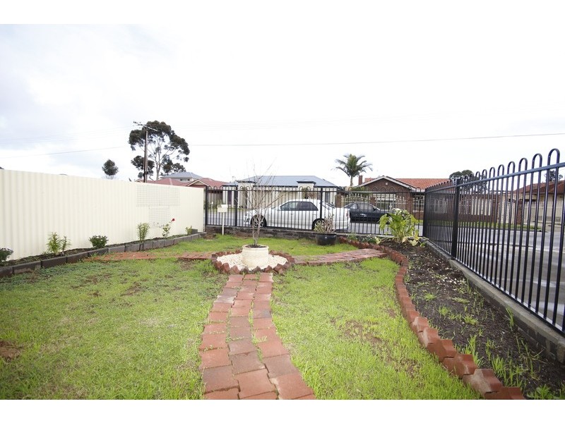 2 Tenth Avenue, Woodville North SA 5012