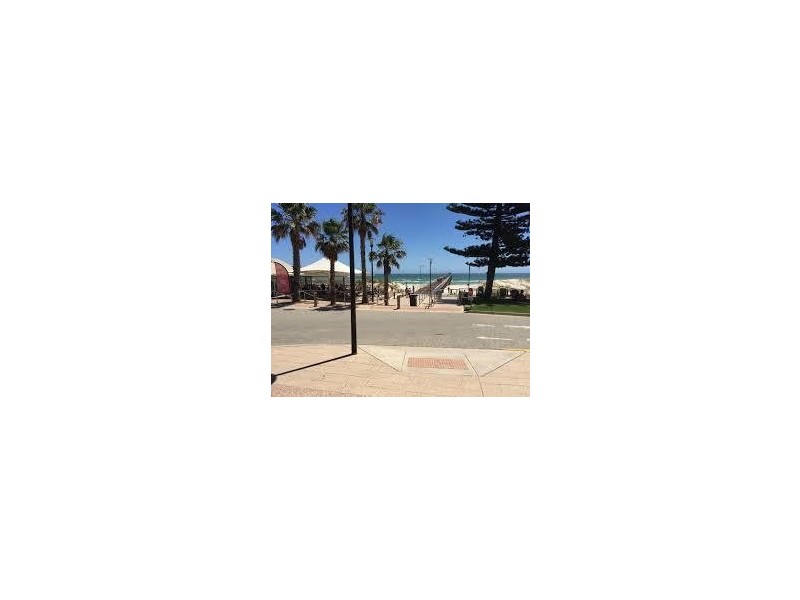 124A BEACH STREET, Grange SA 5022