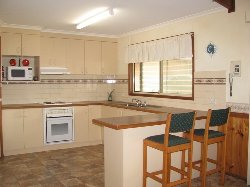 69  Wallace St, Coolamon NSW 2701