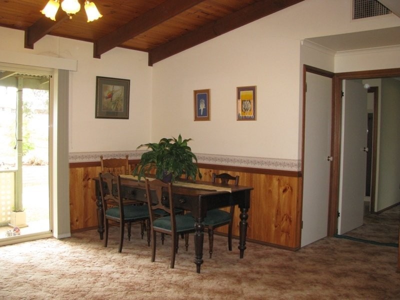 69  Wallace St, Coolamon NSW 2701