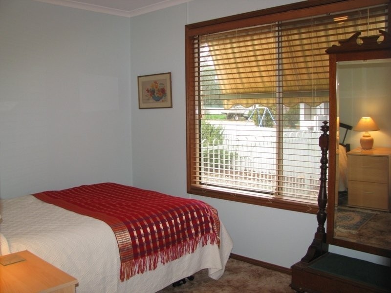 69  Wallace St, Coolamon NSW 2701