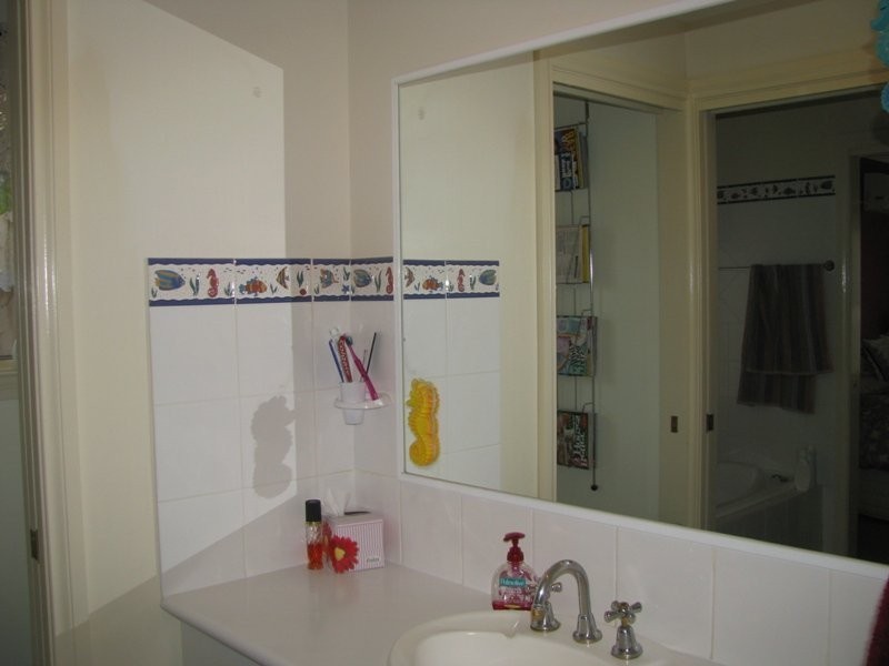 3 Boree Ave, Forest Hill NSW 2651