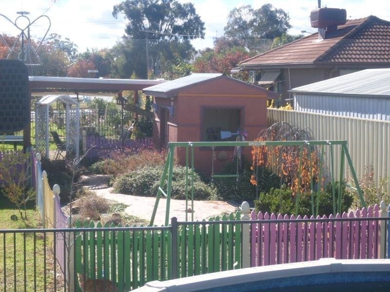4 First St, Henty NSW 2658