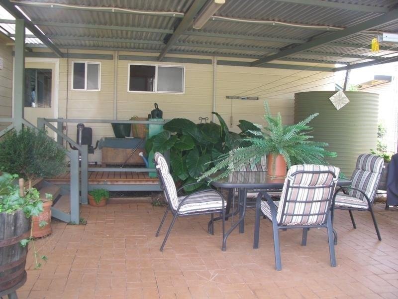 19 Logan St, Coolamon NSW 2701