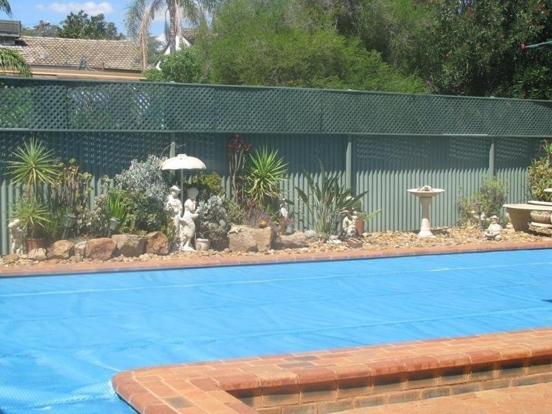 9 Marama Parade, Mount Austin NSW 2650