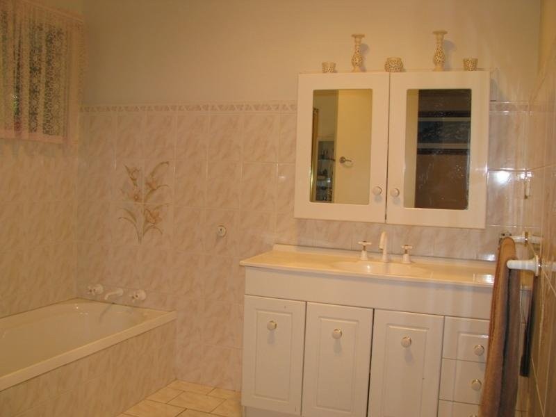 342 Lake Albert Rd, Kooringal NSW 2650