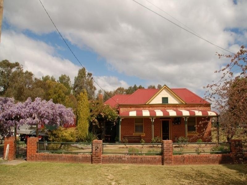 1 South St, Culcairn NSW 2660