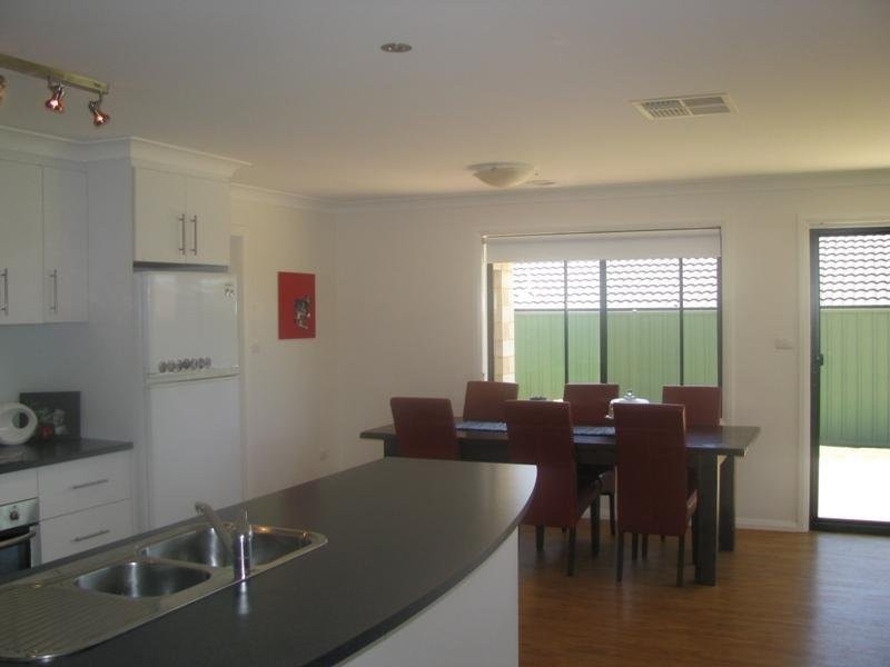 9 Teak Close, Forest Hill NSW 2651