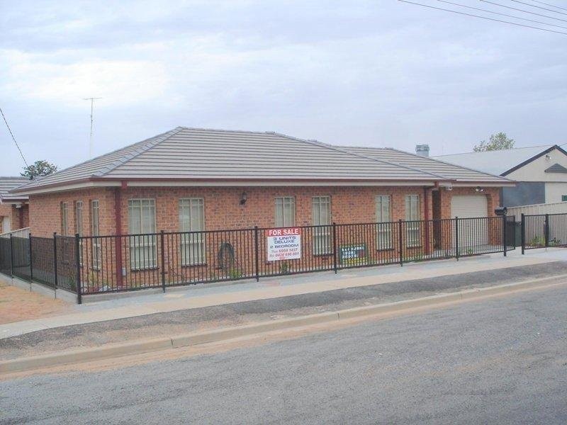 2A King St, Narrandera NSW 2700